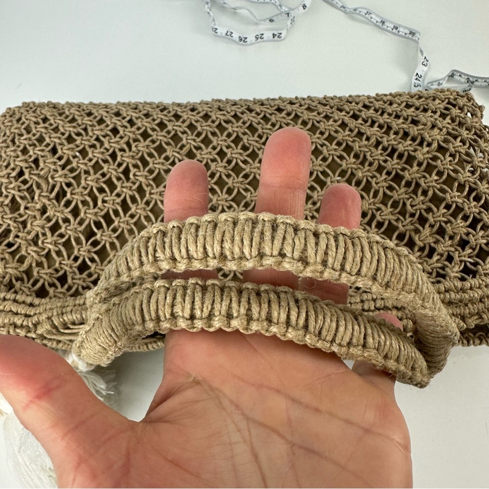 Fabulous MJ New York Tan Boho Woven Tote With Cream & Tan Braided Tassels - Picture 5 of 13